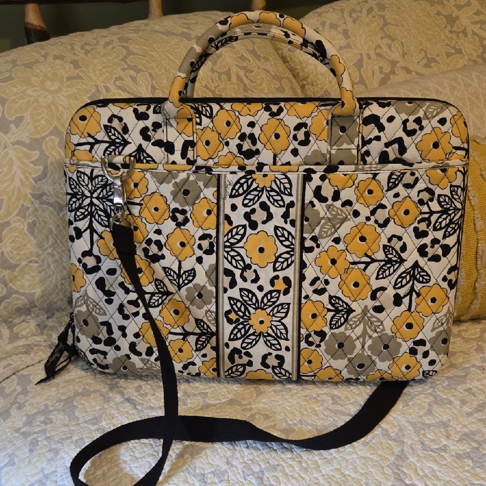 Vera Bradley Gone Wild Floral Patterned Hard case lap top Women's Bag
